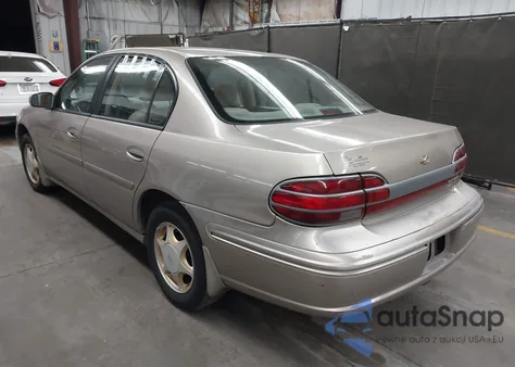 1999 Oldsmobile Cutlass Gls z USA, uszkodzony, nr VIN 1G3NG52M4X6330956